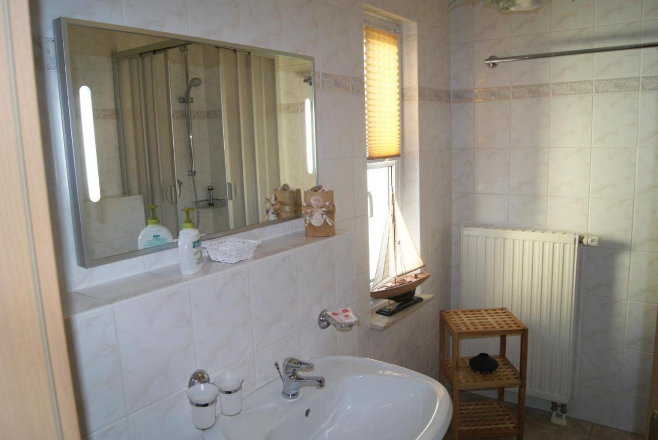 Studio 28, Residenz Seeblick Mit Seitlichen Ostseeblick Sellin Kültér fotó