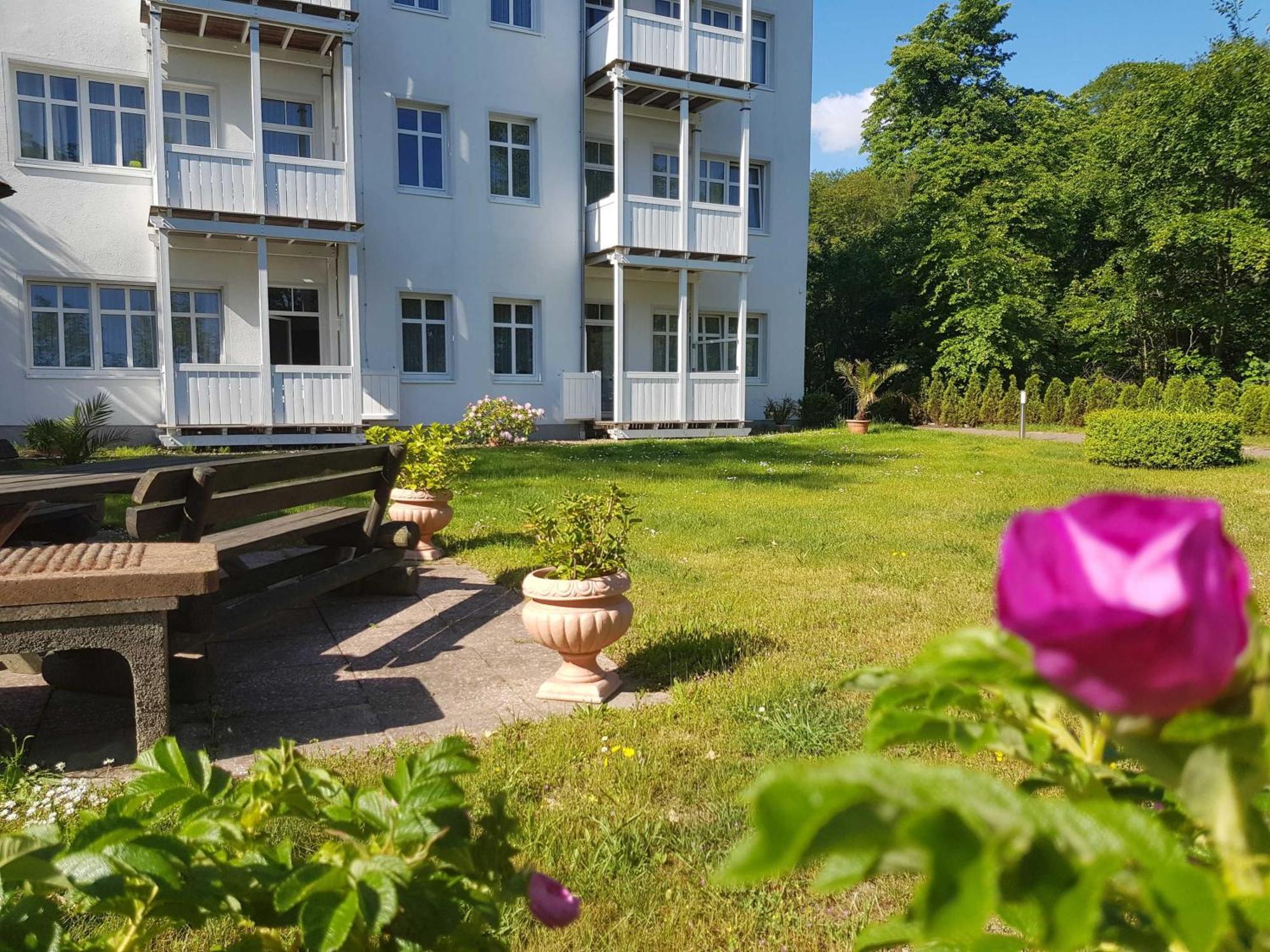 Studio 28, Residenz Seeblick Mit Seitlichen Ostseeblick Sellin Kültér fotó